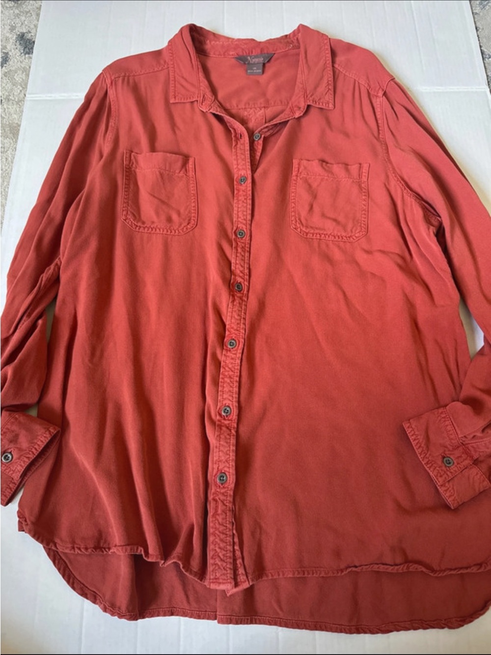 Natural Reflections button up